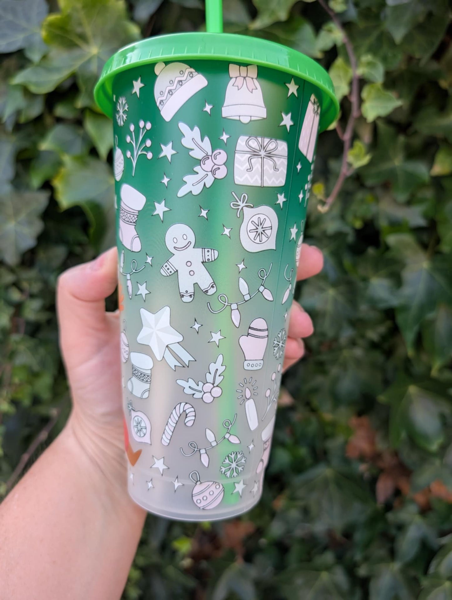 Christmas Colour Change 24oz Cold Cup - Green