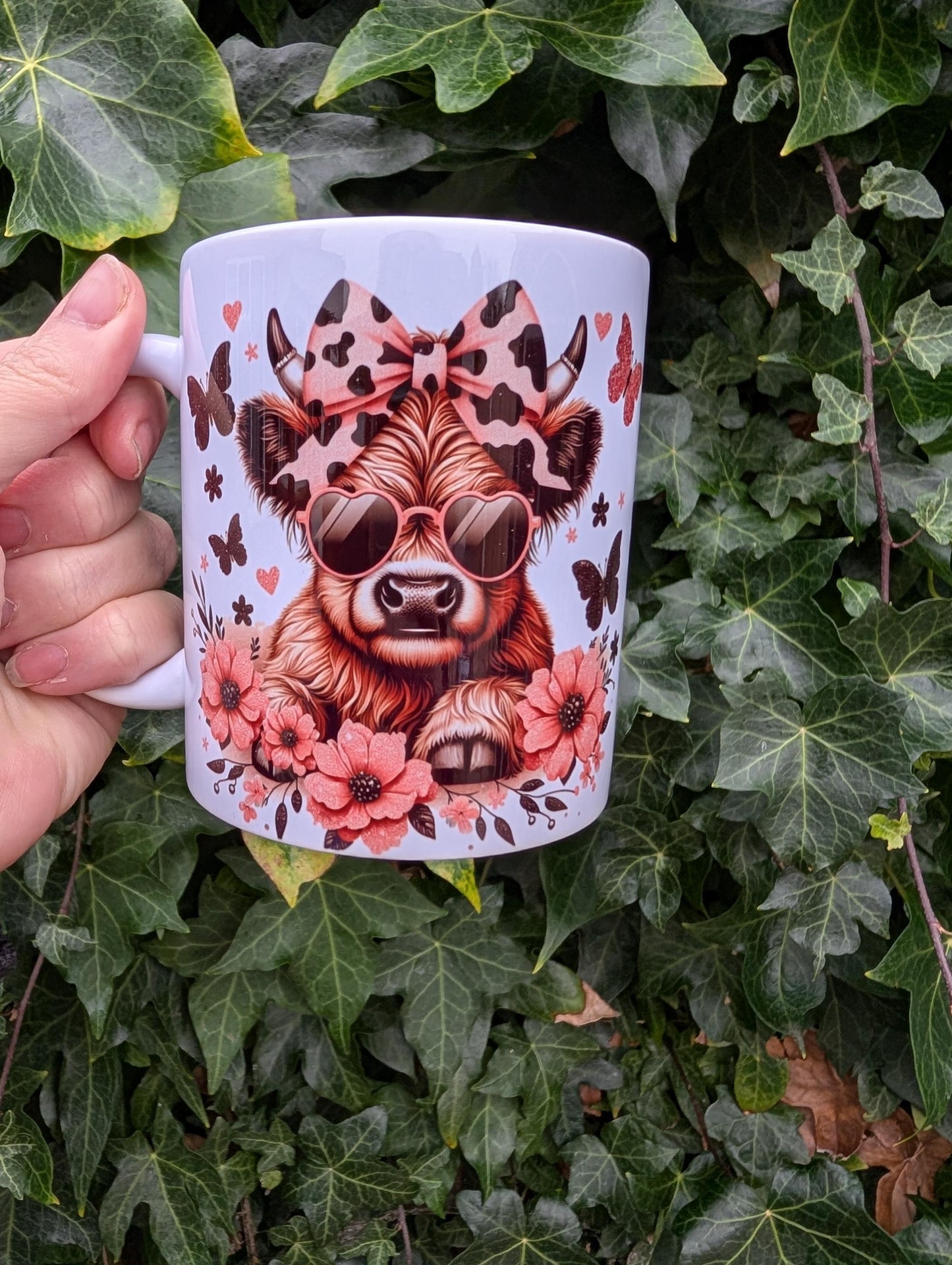 Sassy Highland Cow Mug 11oz – Pink and Black Ceramic Coffee Cup, Funny Farm Animal Gift for Her, Cute Cow Lover Kitchen Decor