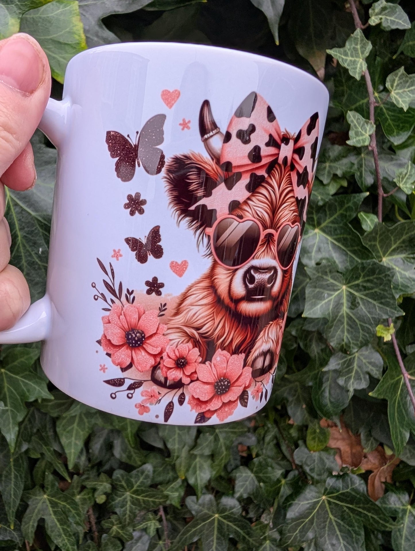 Sassy Highland Cow Mug 11oz – Pink and Black Ceramic Coffee Cup, Funny Farm Animal Gift for Her, Cute Cow Lover Kitchen Decor