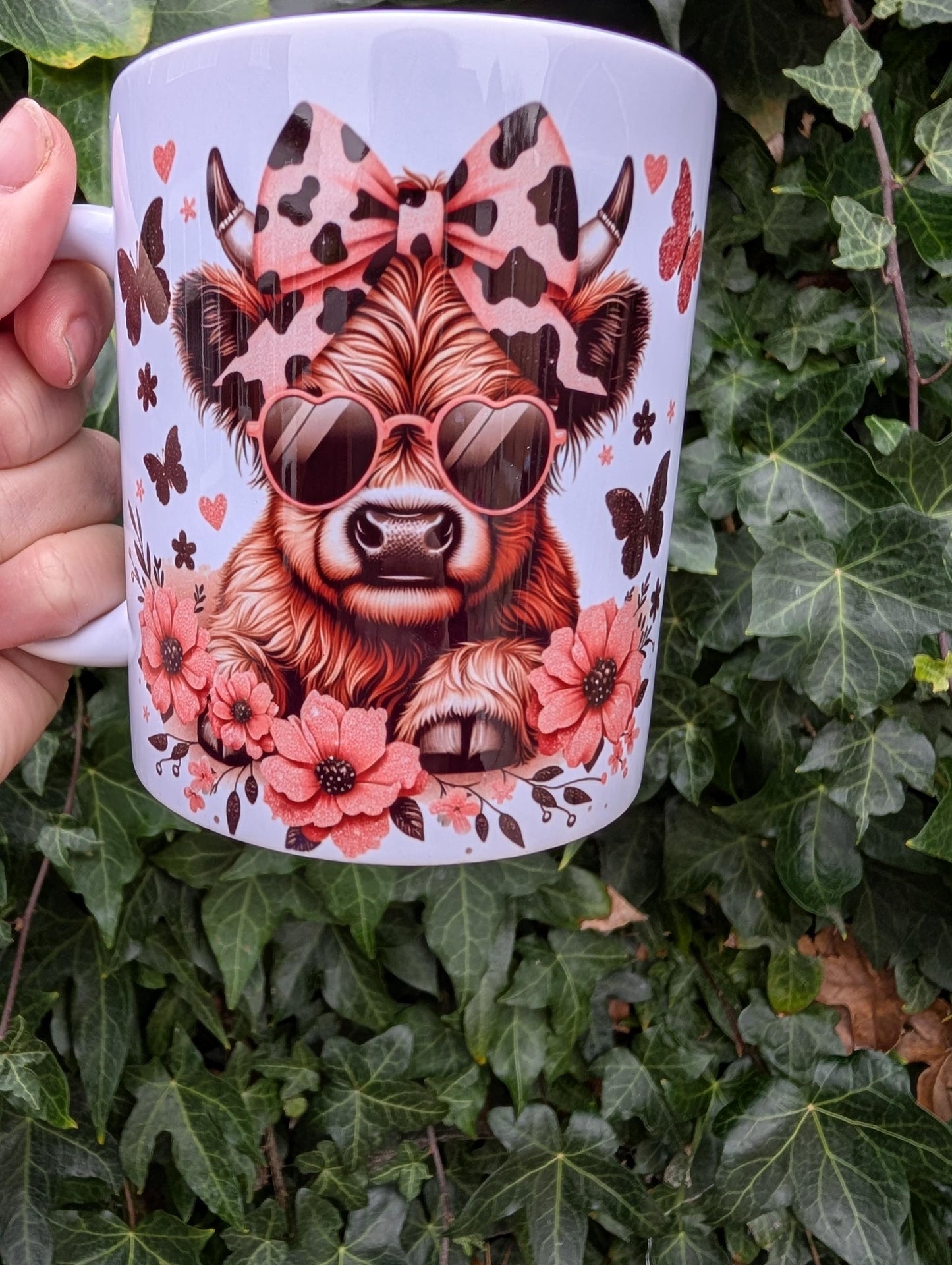 Sassy Highland Cow Mug 11oz – Pink and Black Ceramic Coffee Cup, Funny Farm Animal Gift for Her, Cute Cow Lover Kitchen Decor