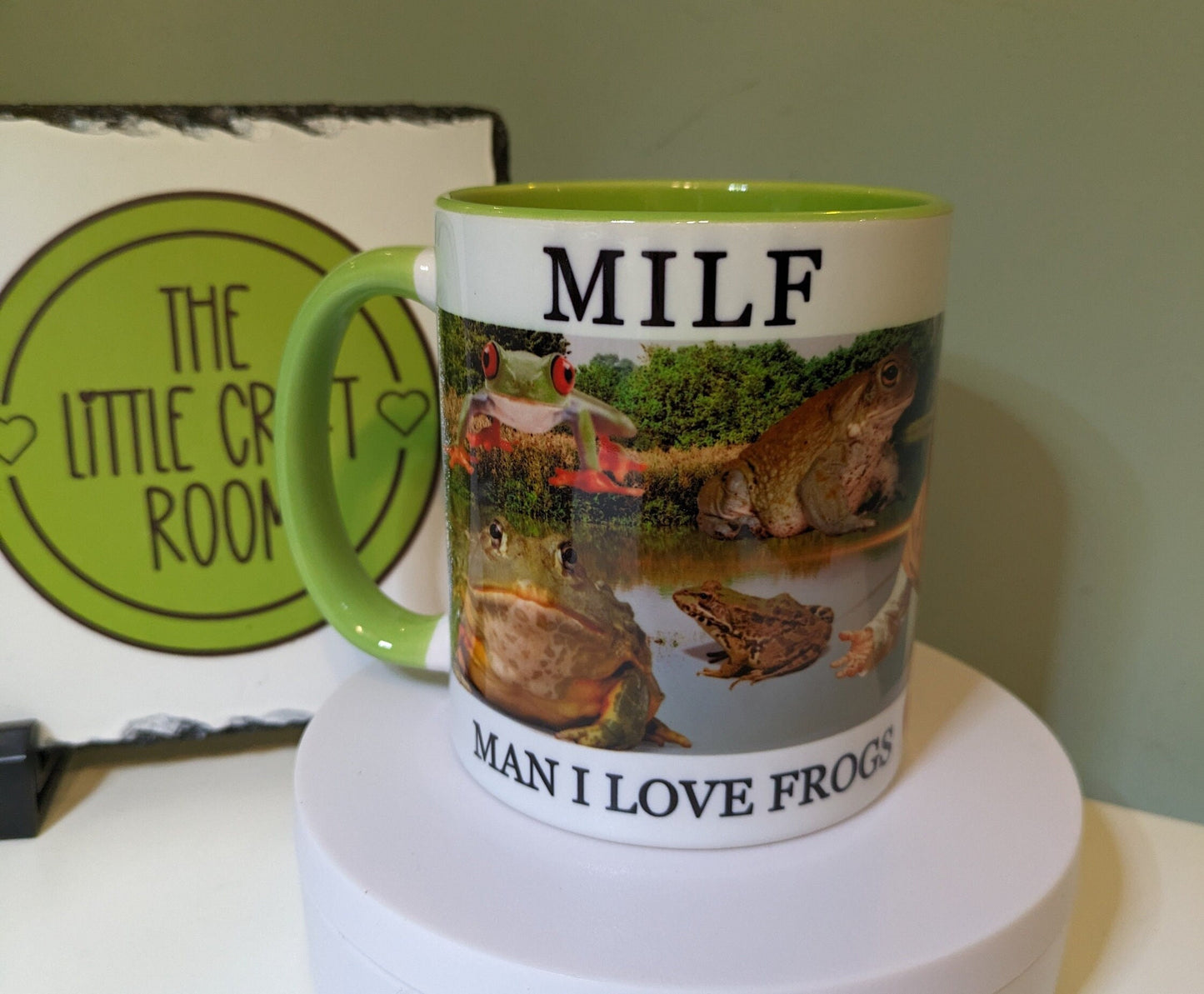 MILF man I love frogs meme green handle Mug